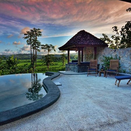 Villa Blue Steps Yogyakarta Eksteriør billede