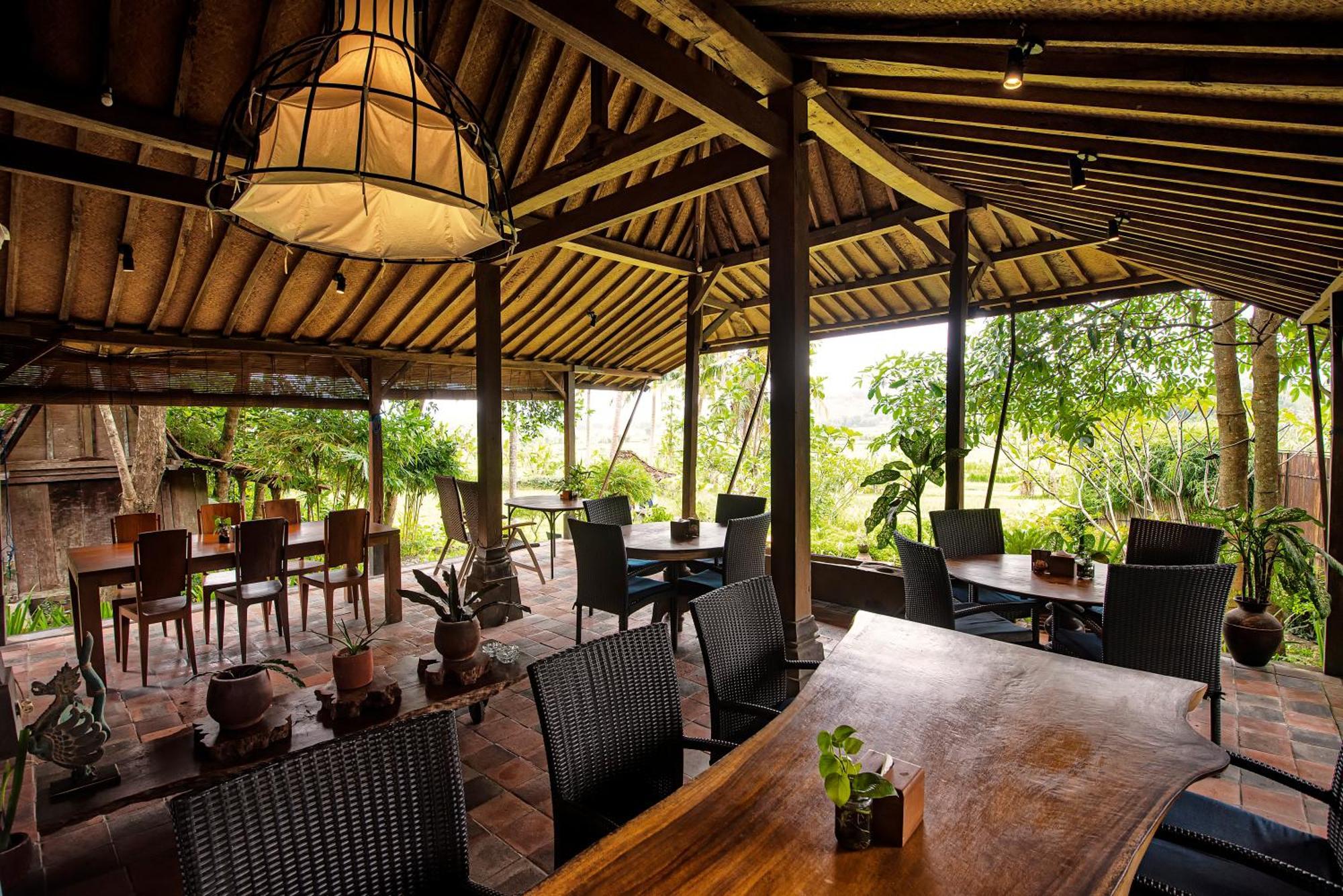 Villa Blue Steps Yogyakarta Eksteriør billede