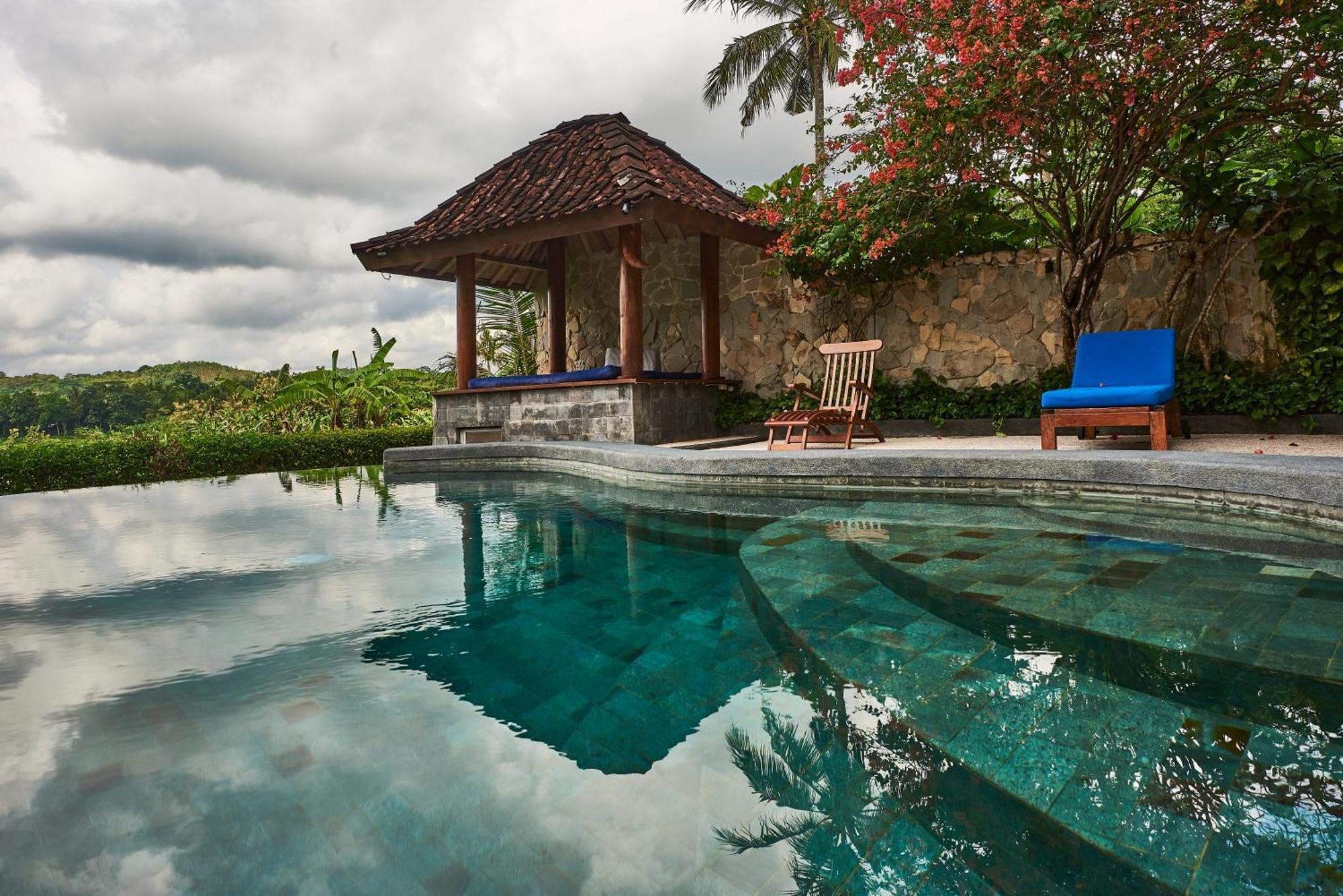 Villa Blue Steps Yogyakarta Eksteriør billede