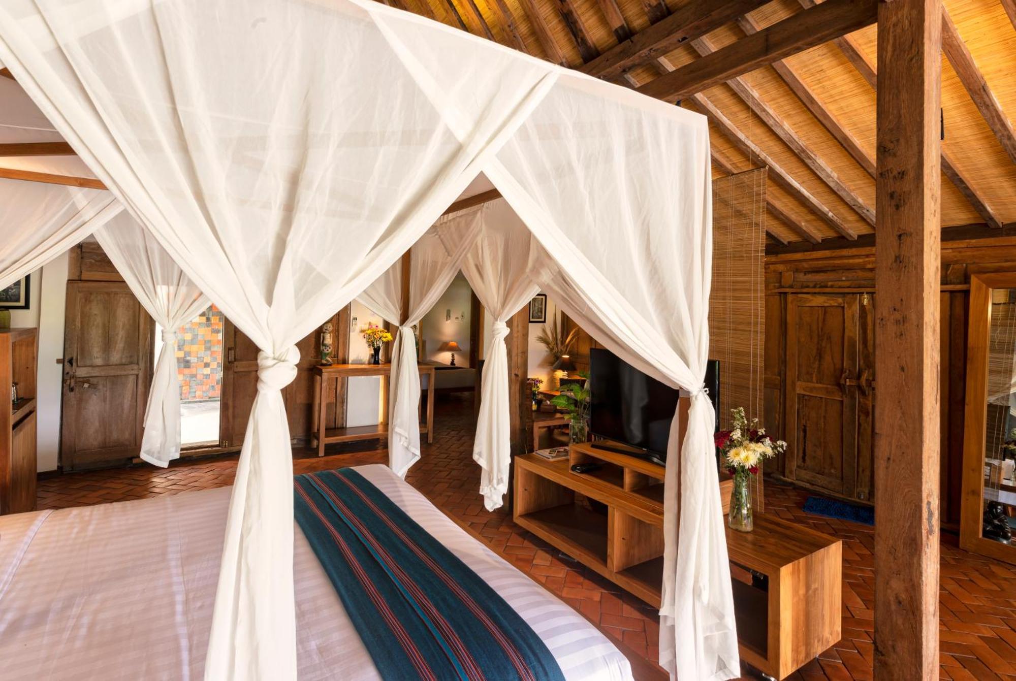 Villa Blue Steps Yogyakarta Eksteriør billede