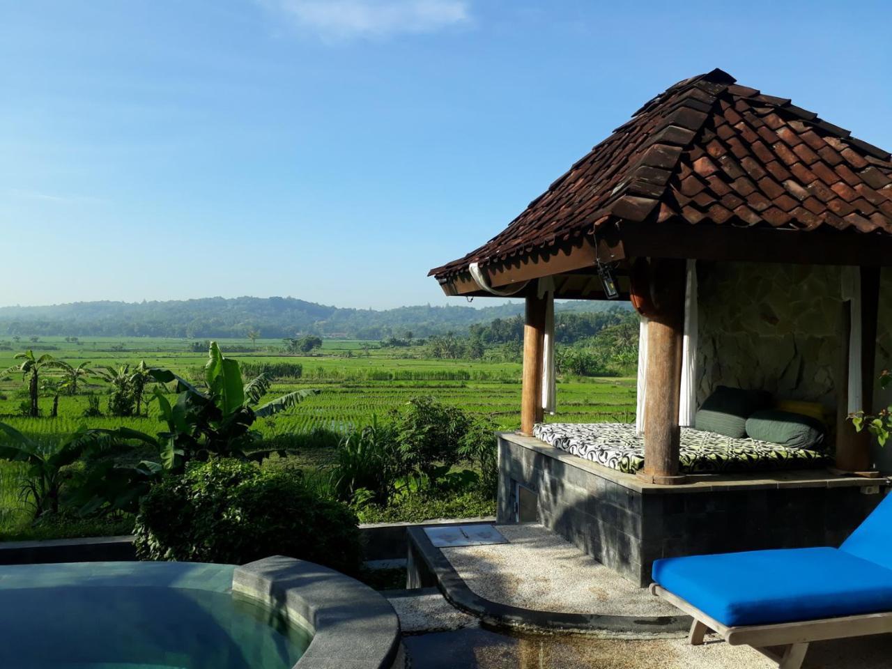 Villa Blue Steps Yogyakarta Eksteriør billede