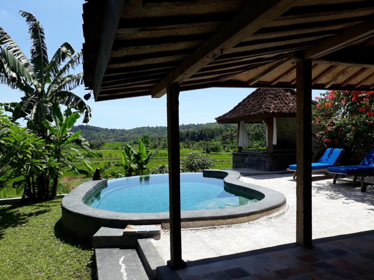 Villa Blue Steps Yogyakarta Eksteriør billede